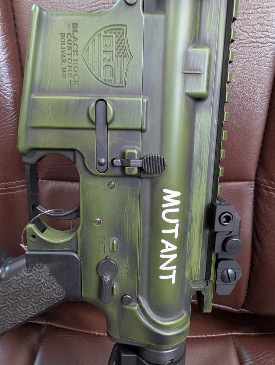 arms_rock's tweet photo. It's officially named! "The Mutant" ☣️ #oneofakind #custom #cerakote #finish #affordable #service #2a #firearms #laserengraving #bolivarmo https://t.co/uEA4yVnCOq