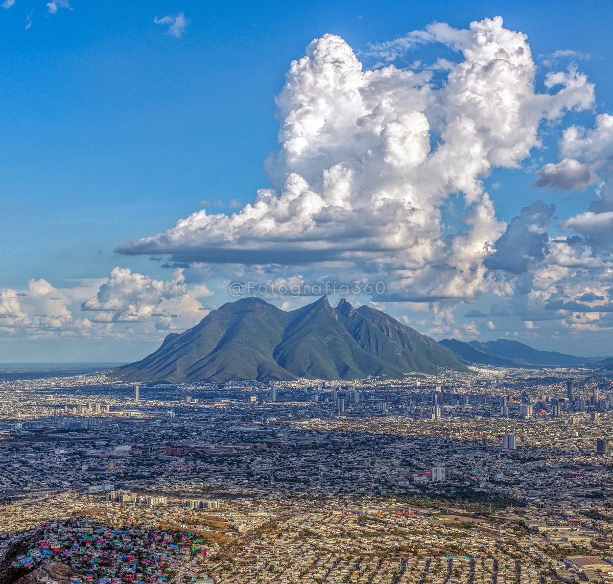 LoQuePasaEnNL's tweet photo. Clima perfecto en NL , que se quede así todo el año !!!! https://t.co/5YmHtqIIK7