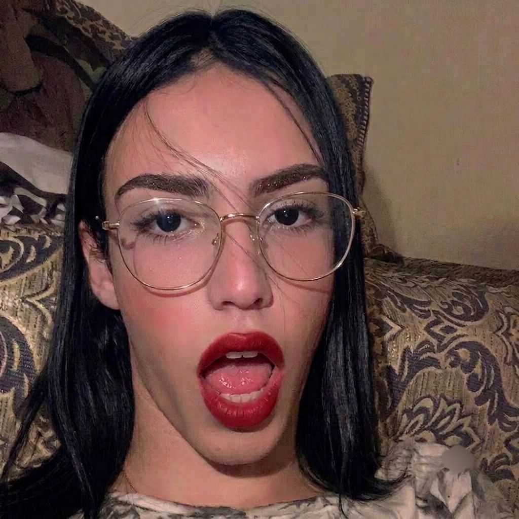 ivipikaa's tweet photo. اعشق اربعيني موجب رومنسي 🤤 https://t.co/wSbPJip9x7
