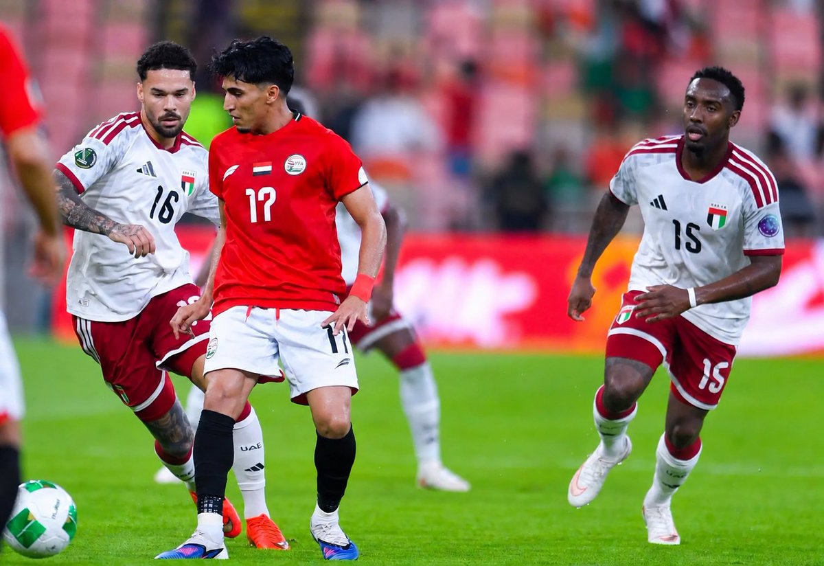 wasel_news's tweet photo. الإمارات تتغلب على اليمن برباعية في كأس “خليجي 27” https://t.co/bOdHa0kQDf

#خليجي٢٧ 
#صحيفة_واصل https://t.co/lshZx0Igvu