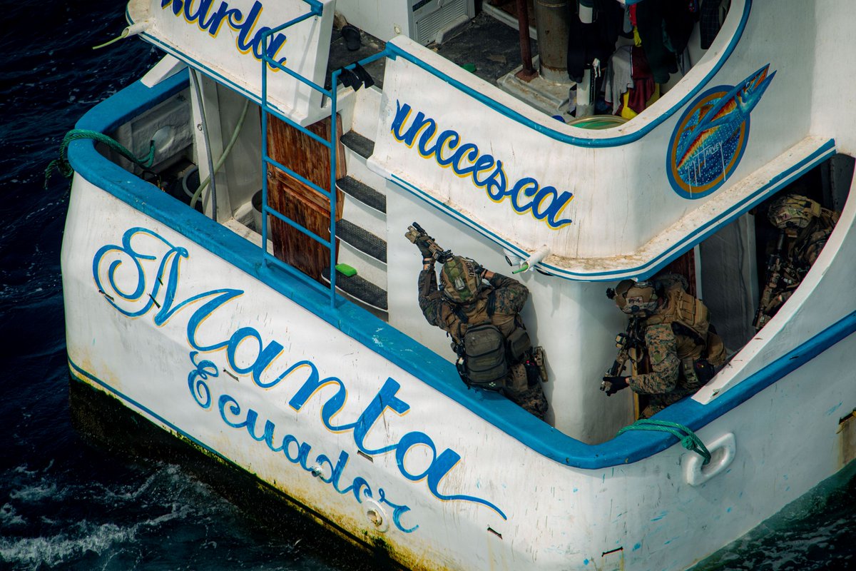 DeptofWar's tweet photo. .@USMC conduct maritime interdiction operations in the Pacific to disrupt illicit trafficking networks. https://t.co/CCrXPe1Ers