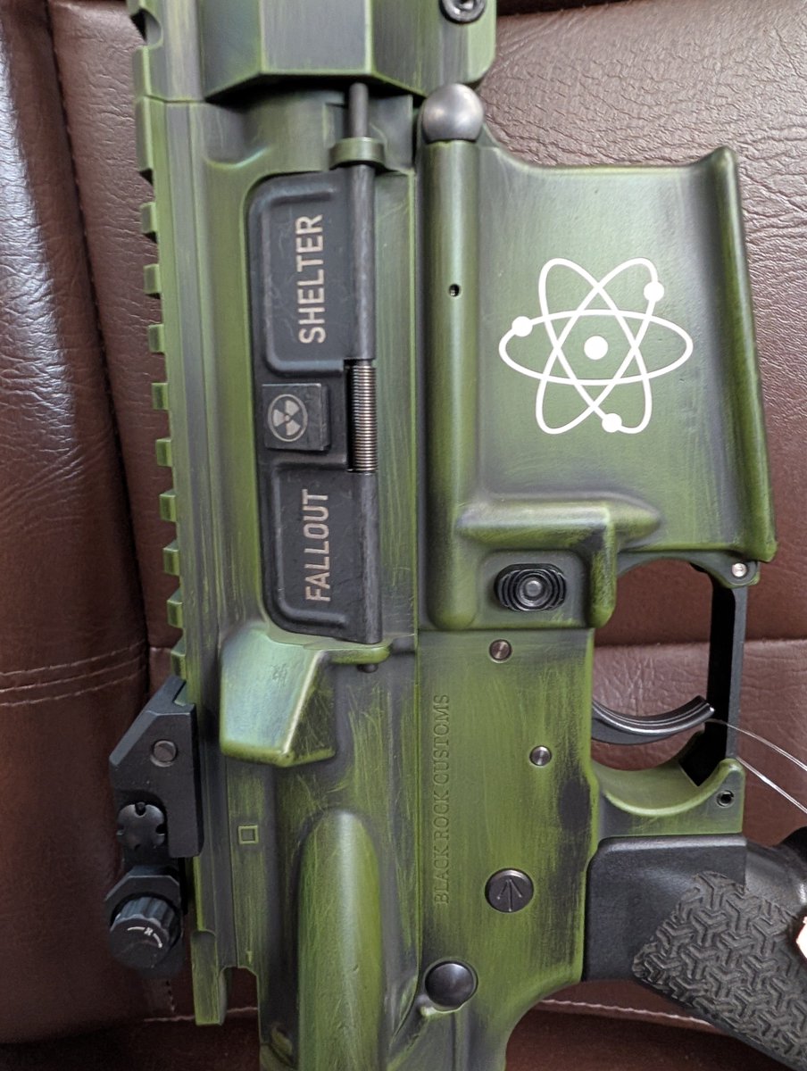 arms_rock's tweet photo. It's officially named! "The Mutant" ☣️ #oneofakind #custom #cerakote #finish #affordable #service #2a #firearms #laserengraving #bolivarmo https://t.co/uEA4yVnCOq