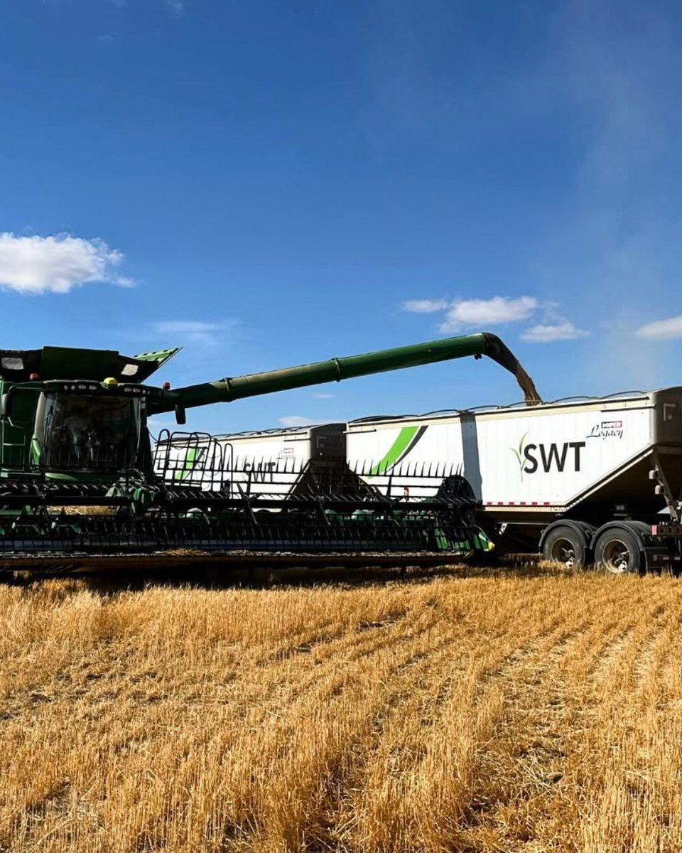 SWT's tweet photo. A few things that just make sense this time of year:
More coffees than we can count, checking the forecast more than we’ll admit, dust on EVEYRTHING and supper wherever you happen to be.
And a pretty good view at the end of a long day. https://t.co/bWp3E1L9xz