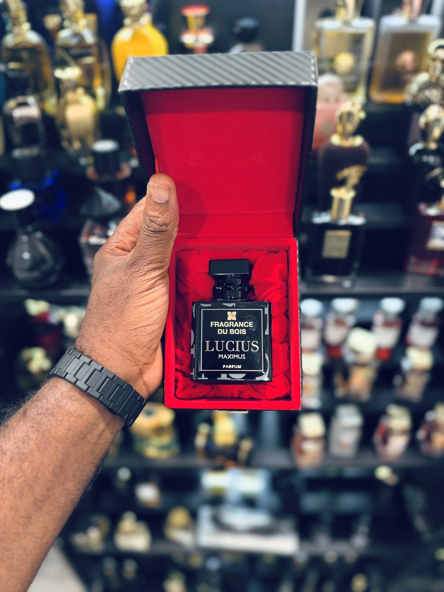 capabletheking1's tweet photo. New addition to the collection 🖤🔥 Lucius Maximus by Fragrance Du Bois.

Been wanting to get my nose on this one properly, and now it’s finally in the collection. First impressions are already interesting, but I’m giving it some proper wear before I say too much. https://t.co/Ihu6524yYZ