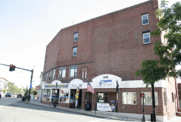 DotNews's tweet photo. The United States Postal Service says it is looking at all options— including a re-location— if the lease for the 02122 retail postal branch in Fields Corner is not renewed next month.#Dorchester 
https://t.co/rWfDRHA7AY https://t.co/jBi9EbK9PM
