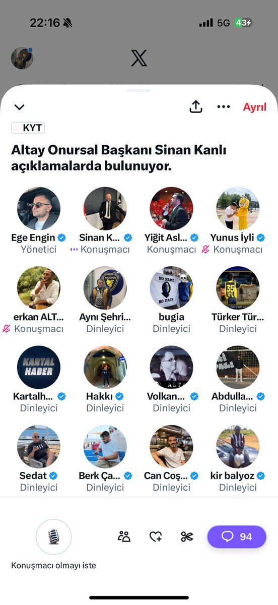 moskov1928's tweet photo. Hahhahahahah altay başkanı ve yöneticisi canlı yayında ‘deplasman yasağını biz istiyoruz son yaşanan metro olayından sonra gidip dayak yemenin anlamı yok çocuklarımız zarar görmesin siz kendinizi ikinci maça saklayın’ dedi 😅😅😅 https://t.co/VJW7HpagiV