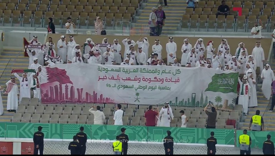 1SMi_ tweet picture