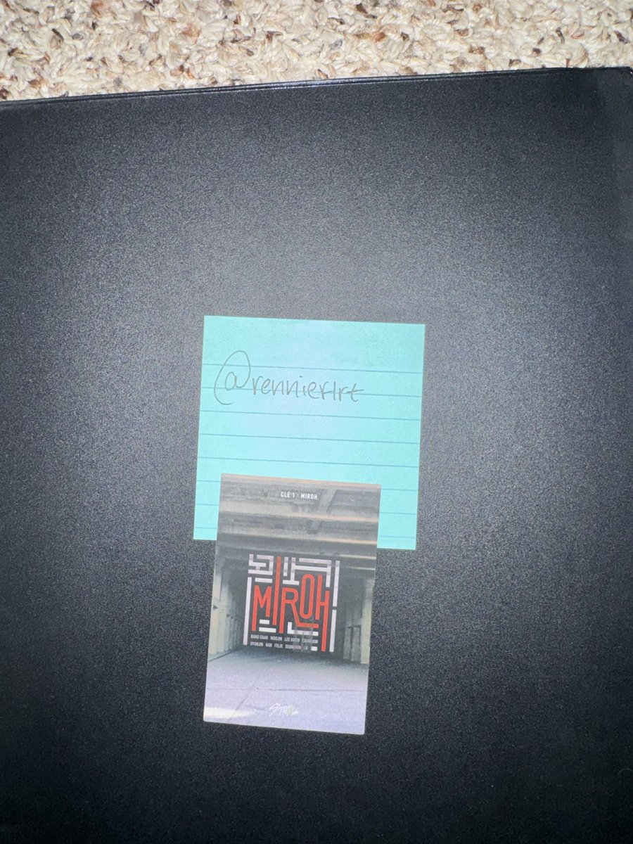 rennieflrt's tweet photo. wts usa only

changbin limited ver. cle: 1 photocard $65

tags: skz stray kids kpop #wtskpop lee know minho seungmin jeongin bang chan hyunjin felix https://t.co/VO8aPBmTUO