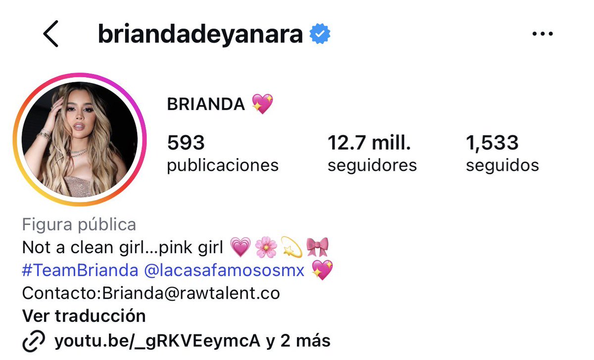 limalumonada's tweet photo. Oigan tengo una duda 100% REAL y no quiero que la ataquen ni nada.

Si recuerdo que Brianda empezó desde hace mucho en redes pero ¿cual fue su viralidad para tener tantos seguidores? No me acuerdo si tuvo un despegue o algo.

Ni Dorys Jocelyn tiene la mitad de sus seguidores y ella si tuvo varios momentos virales, ni Aaron Mercury que pues ajá es Aaron Mercury, y Brianda literal ya tenía 12 M desde antes de la casa 

#LaCasaDeLosFamososMéxico
