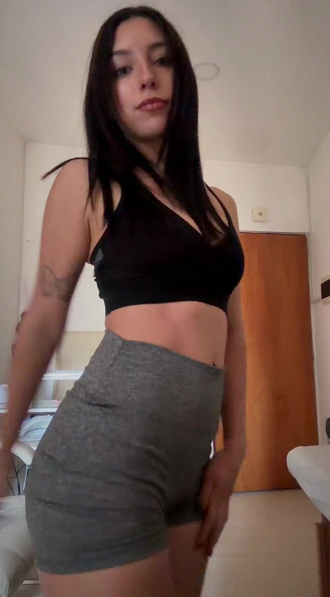 peachyspicee's tweet photo. sending out positive energy ☁️✨ https://t.co/KEZzeZzvij
