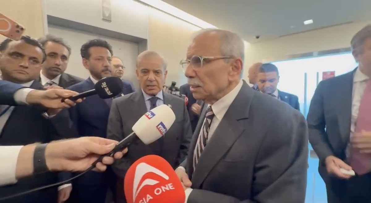 AnasMallick's tweet photo. We appreciate the role of Pakistan to de-escalate the situation, I truly value Pakistan's efforts. Hopeful that Pakistani efforts will succeed, Lebanon's Prime Minister @nawafsalam tells me @AsiaOne_News after his meeting with Pakistan's PM @CMShehbaz on the sidelines of #UNGA81 in NewYork
