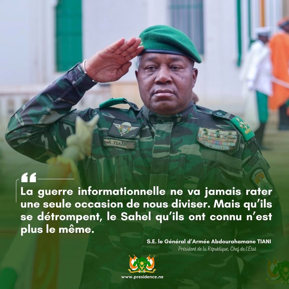 Tafiniger's tweet photo. 🇳🇪 NIGER 
« Ils veulent nous diviser par la désinformation. Ils échoueront.
Le Niger reste uni, le Sahel reste debout.
Restons vigilants et soudés. »

Le Général d’Armée Abdourahamane TIANI https://t.co/bfD4ddDXKL