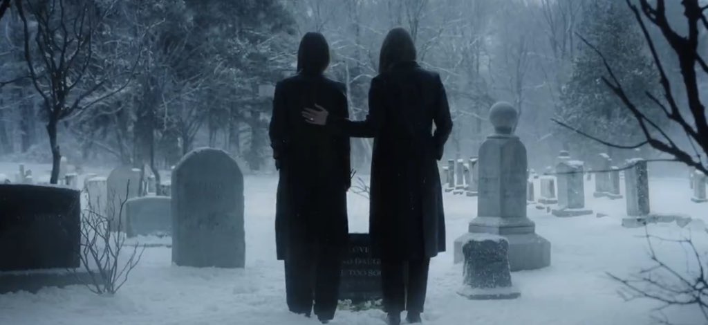 taypete13's tweet photo. Imma guess the plot…👀

Tay and Dakota are sisters &amp; Colin is their ruthless dad, a business tycoon who pits them against each other to decide who inherits his empire. They take him down, but Taylor outsmarts Dakota and claims the throne (“This empire belongs to me.”) https://t.co/d5YQEkymmb