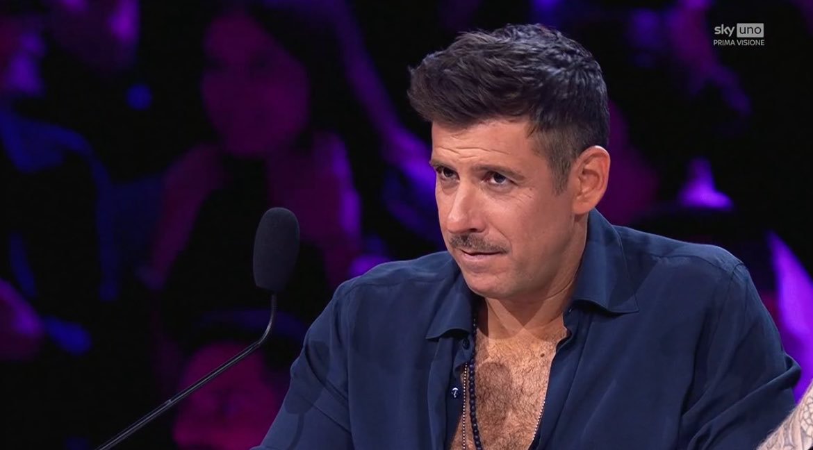 messamale_'s tweet photo. Io convinta di riuscire a nascondere le mie emozioni e ciò che penso.

La mia faccia nel frattempo:
#XF2026 https://t.co/uHnjFczSKp