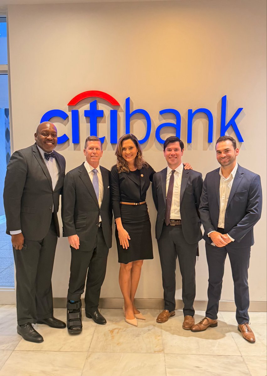 RepMariaSalazar's tweet photo. Great visit with the Citi team in Miami today!

We talked about banking, AI, innovation, and how we keep our economy growing.

Miami is becoming one of America’s most important centers for finance and investment, while remaining our gateway to Latin America.

As a member of the House Financial Services Committee, I always value hearing directly from the people doing the work and investing in our community.

Thank you to Woodward Middleton and the entire Citi team for the warm welcome!