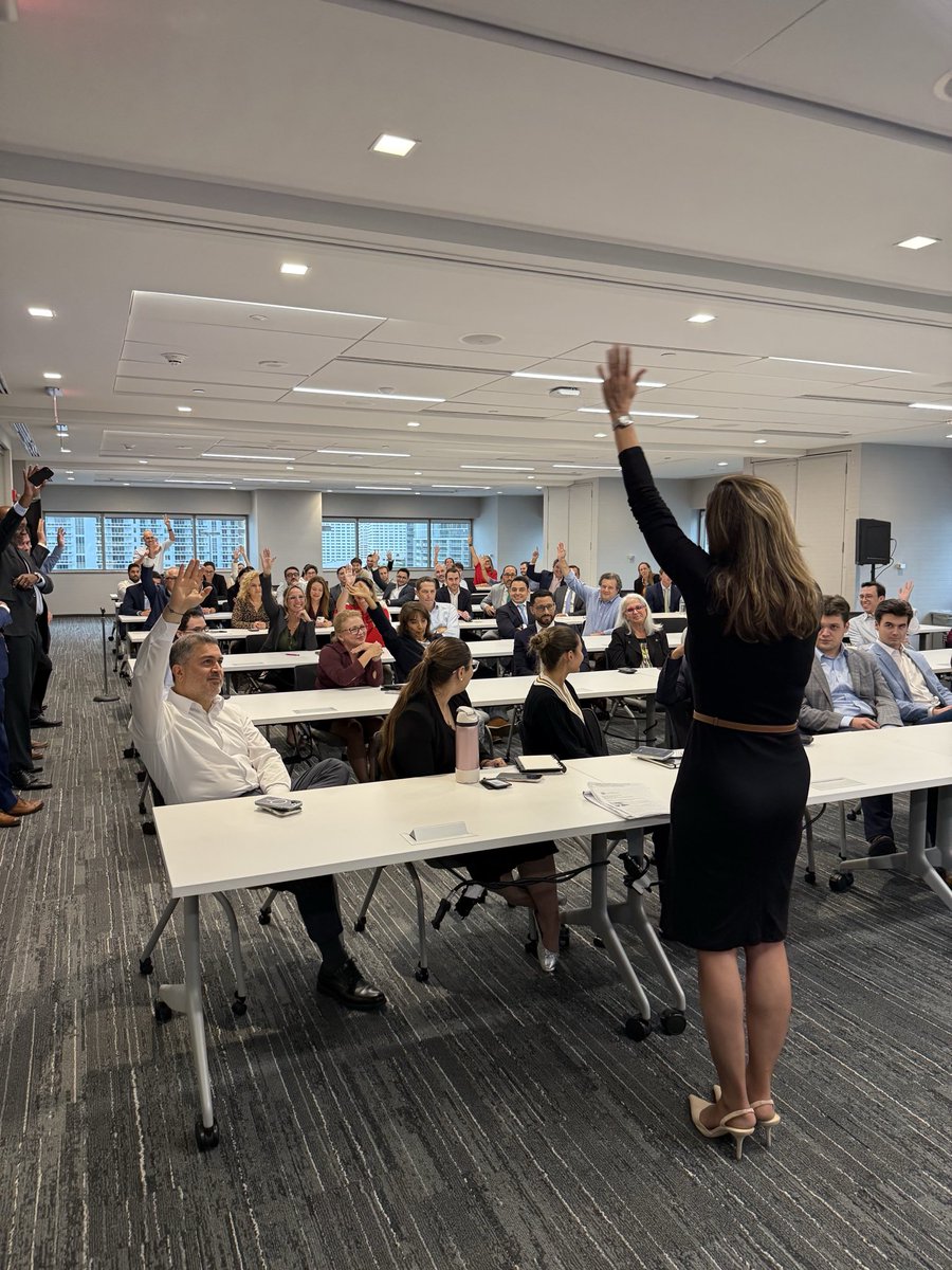 RepMariaSalazar's tweet photo. Great visit with the Citi team in Miami today!

We talked about banking, AI, innovation, and how we keep our economy growing.

Miami is becoming one of America’s most important centers for finance and investment, while remaining our gateway to Latin America.

As a member of the House Financial Services Committee, I always value hearing directly from the people doing the work and investing in our community.

Thank you to Woodward Middleton and the entire Citi team for the warm welcome!