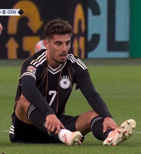 centregoals's tweet photo. 🚨🚨| Injury update from Netherlands vs Germany:

→ Jamal Musiala → Kai Havertz → Brian Brobbey https://t.co/aBWRzM8NUL