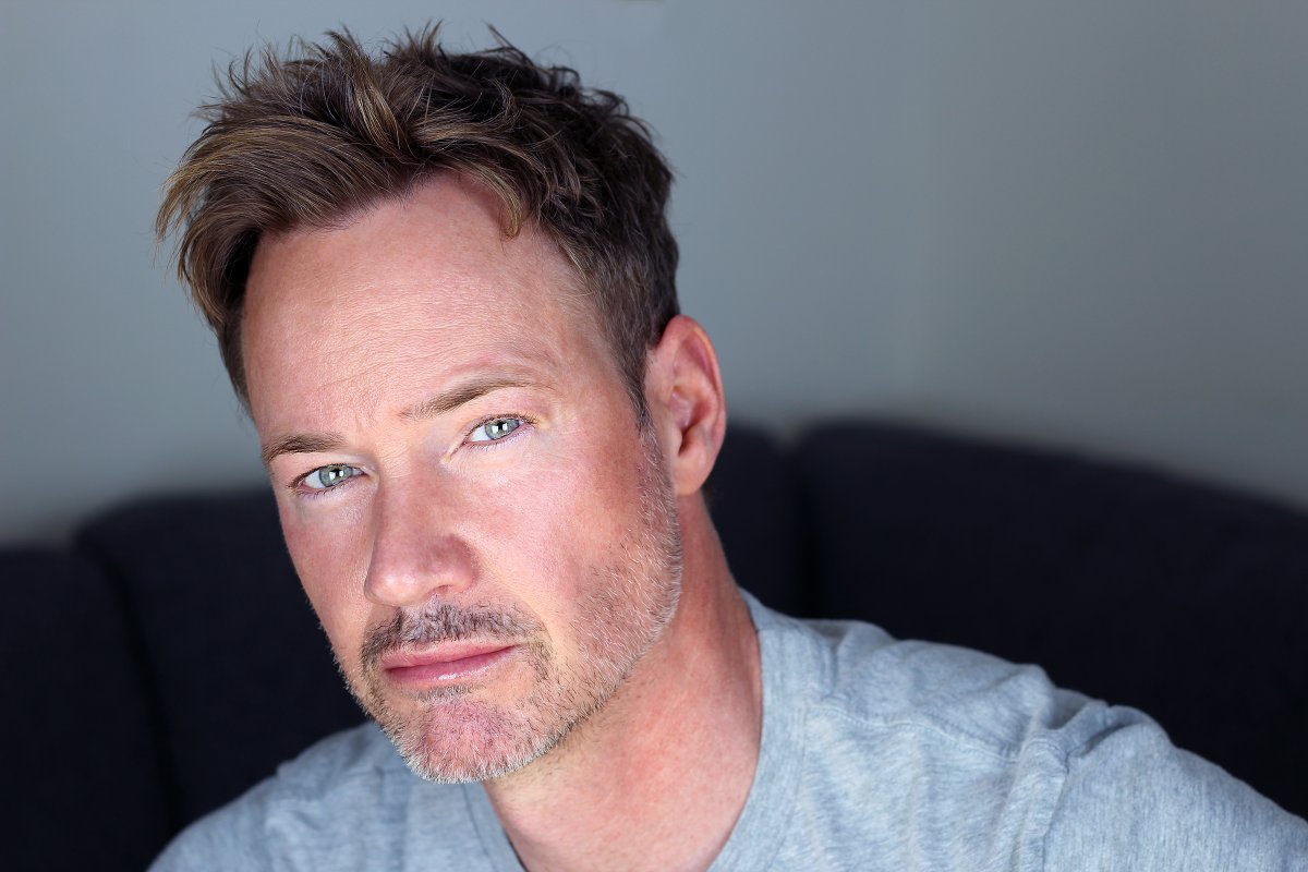 MBHeadshot's tweet photo. @BDisgusting Can we have Steve Byers in this pleeeeeeease?
#Slasher #Shadowhunters https://t.co/9yb6gijqd9