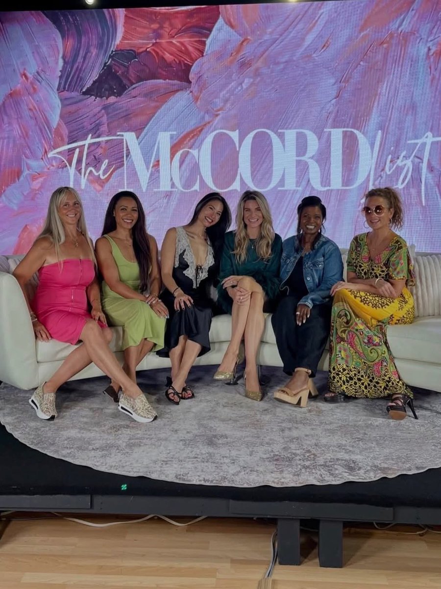 PatriciaKara's tweet photo. Pre-Emmy gifting suite at the new @TheMcCordList studio! Congrats on the launch!
Thank you #RachelMcCord @HostsinLA @ShayHolland @JennyLeeser for showing some love for my book #DreamONowDeliver ! All about navigating the #entertainment biz.
#DOND #Hosts #Emmys #Book #Author https://t.co/0Lr7NiqxAq