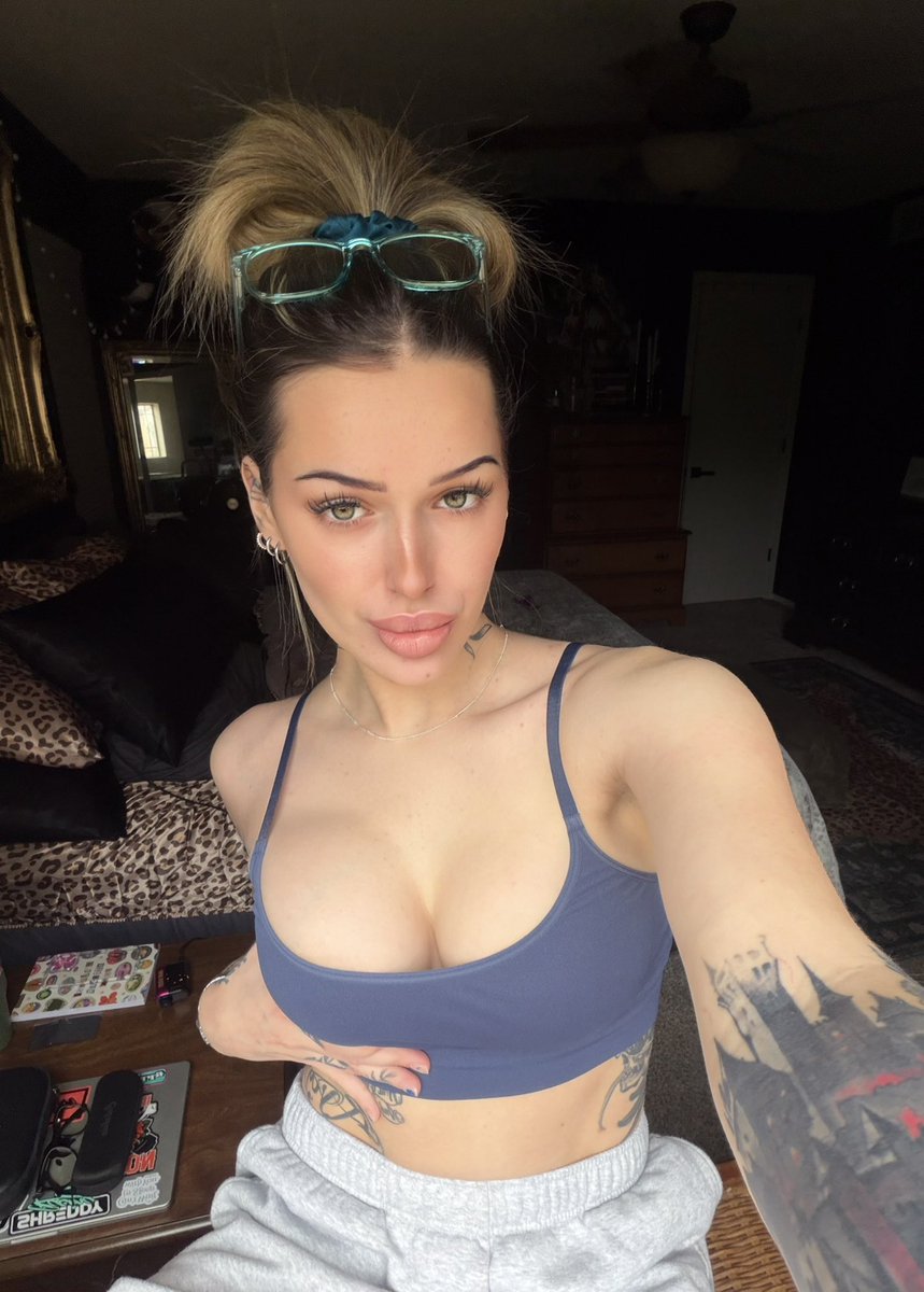 tattedadrenalin's tweet photo. are green eyes, big perky tits, small waist, and tattoos your type ?🤍
#petite #tattedgirl #perkytits #bigboobs #greeneyes #hotgirl #naked #girlswhoride #freenudes https://t.co/j5ETIQG8wn