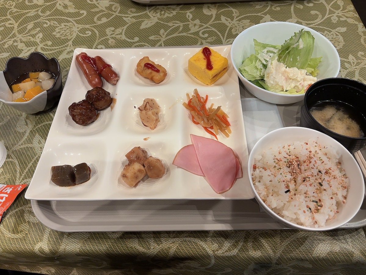 O_MACHI_0's tweet photo. 茶色は正義！っていう教育

あ、おはようございます☀ https://t.co/Mjdaam0Tb6