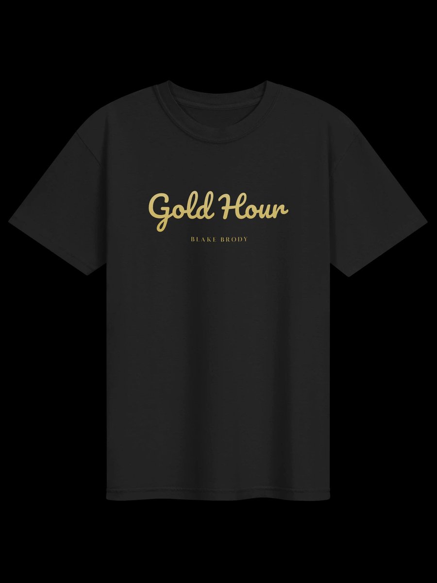 CoreArtsEnt's tweet photo. Gold Hour Script Tee.

Live.

https://t.co/YmOM6bsF4k https://t.co/Dr3VNnBouc