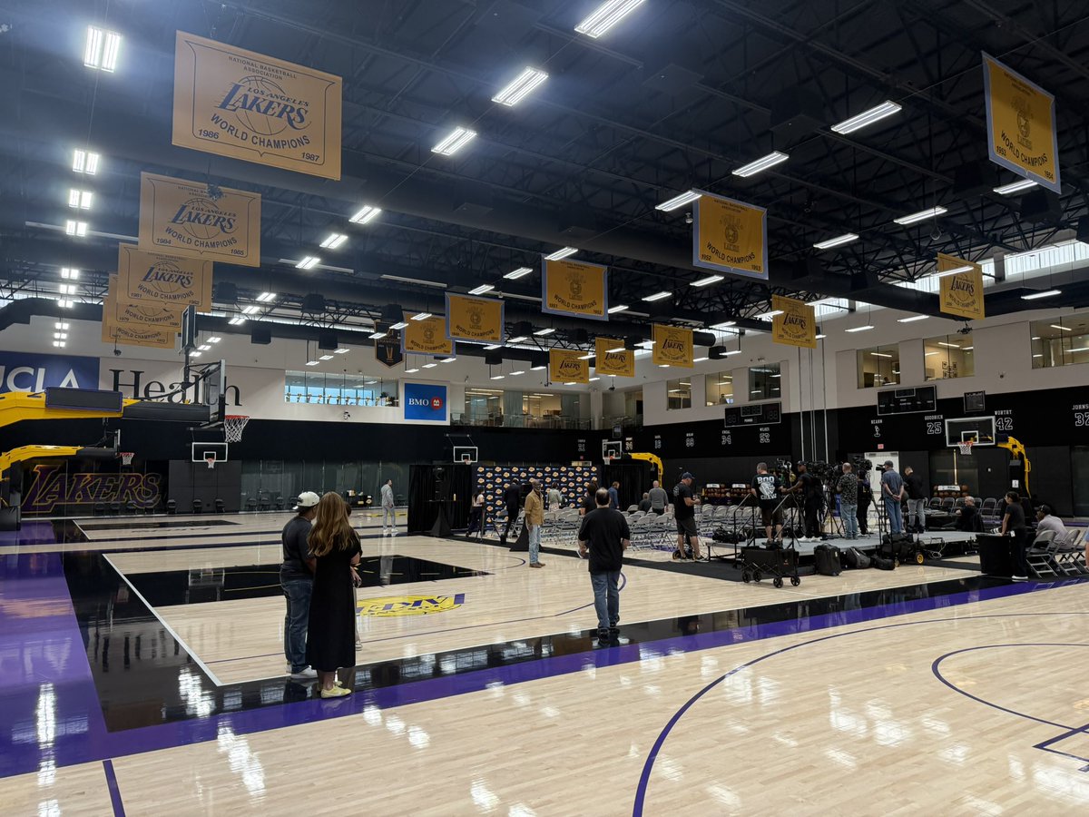 LakersNation's tweet photo. The unofficial start to the #Lakers 2026-27 season is here. https://t.co/wrNo13LcRN