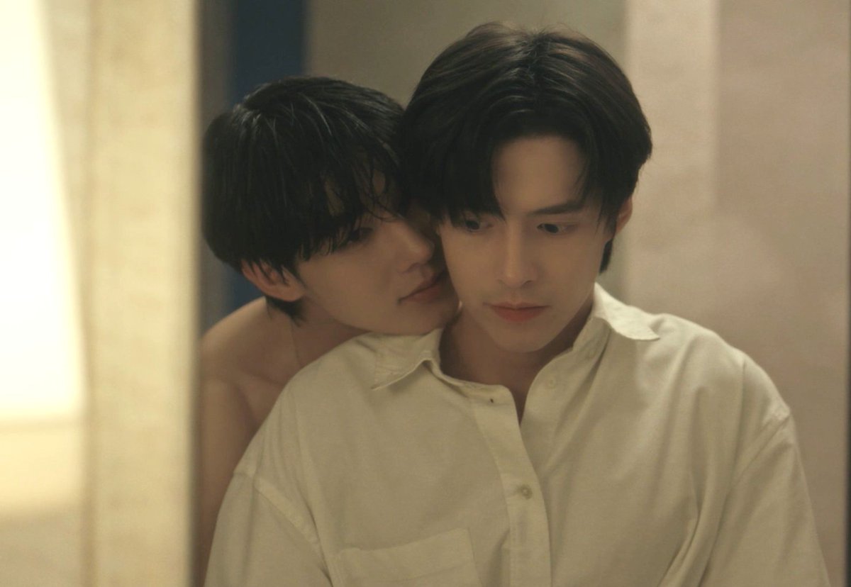iMByun_p's tweet photo. วิชวลพวกแกเกินไปป่ะ คือมันส่งมันเสริมกันสุด ๆ ตี๋เฮงเคมีปีศาจของจริง 😈🧎🏻‍♀️🧎🏻‍♀️ https://t.co/v5hc4UenIJ