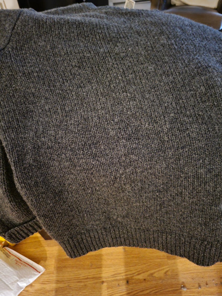DanielAshley13's tweet photo. #AutumnIsGoodFor LL Bean. They sell warm (and expensive) sweaters. https://t.co/WvCKiCeiI9