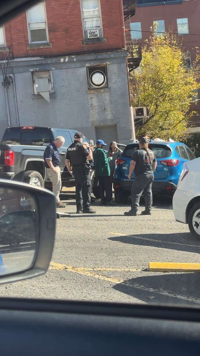 GhostOfPodoWVU's tweet photo. Thanks for fucking blocking the exit to the parking lot you bitch!!!  Fuck you I wanna go home and jerk off #bitch https://t.co/E8i7GpH8HF