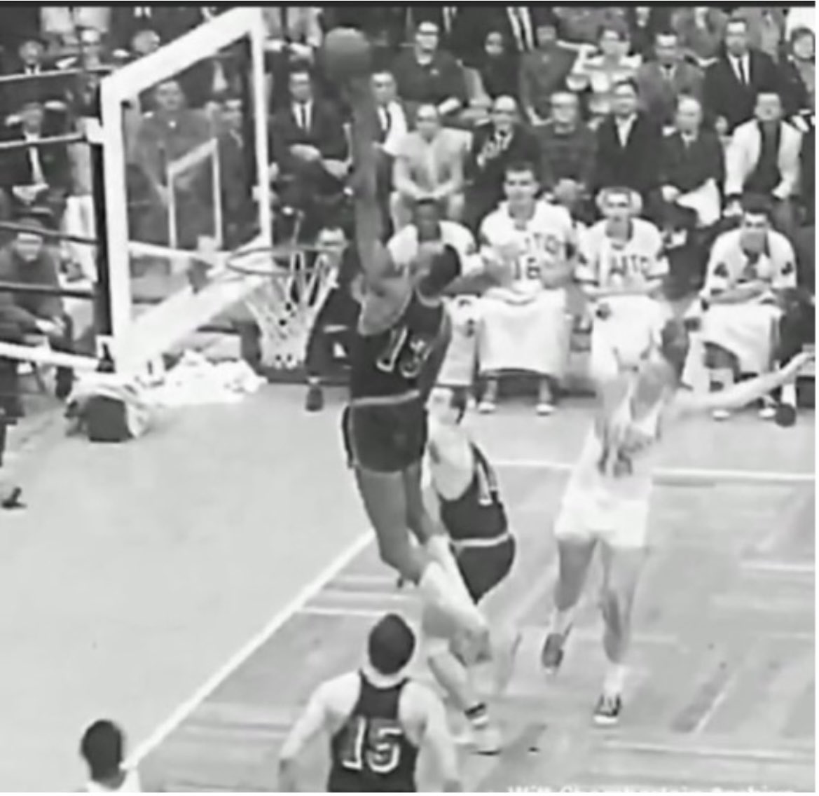 arhooptalk's tweet photo. I see we have to remind the children here who the greatest athlete is the NBA will ever see. The combination of size, speed, strength, endurance, and an explosive vertical will never be matched. MF Wilt! And that is an undeniable and certifiable basketball truth. https://t.co/98blKS82Kp