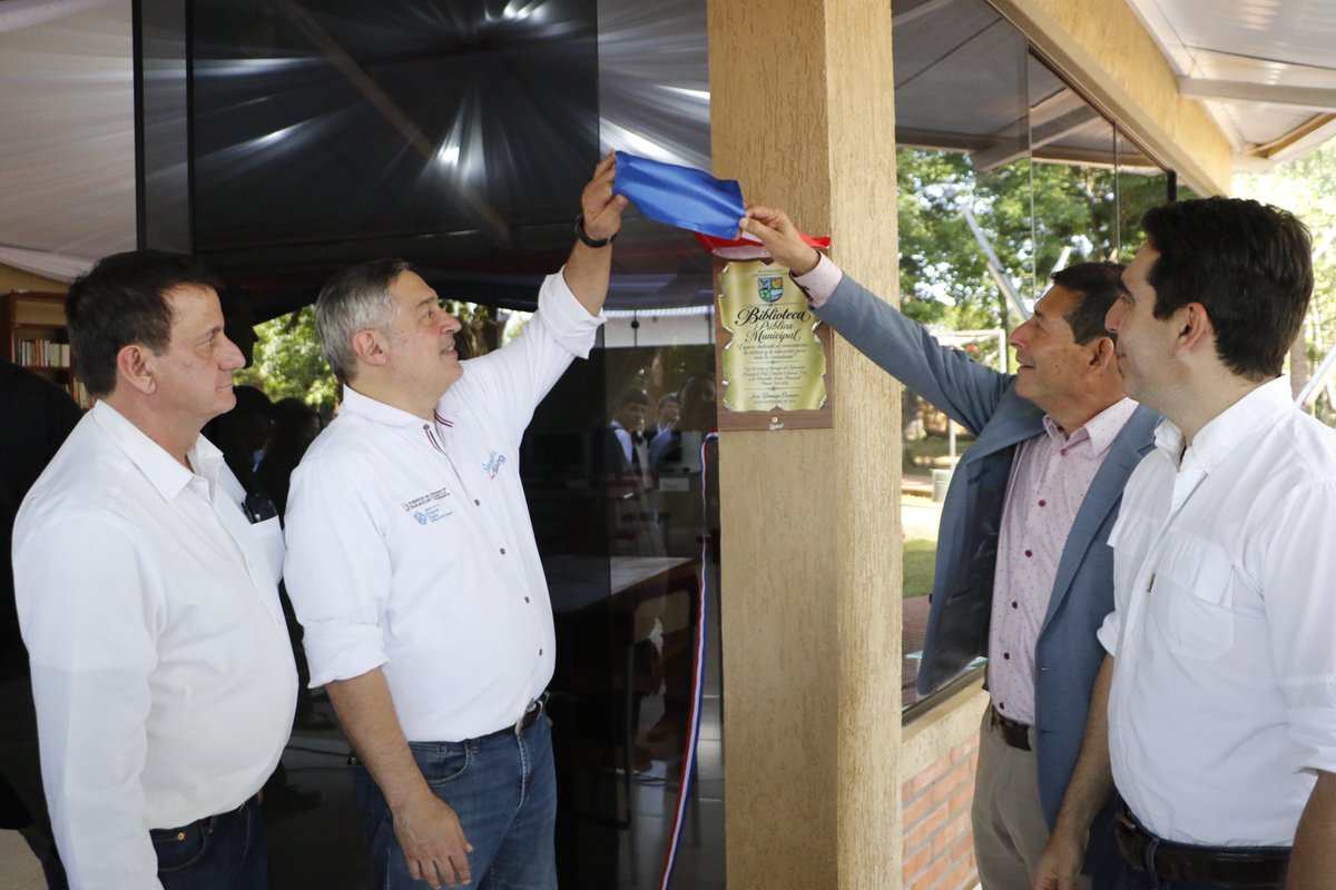 MECpy's tweet photo. Acompañamos la inauguración de la nueva Biblioteca Municipal, ubicada en la Plaza Héroes del Chaco de la ciudad de José Domingo Ocampos, departamento de Caaguazú. https://t.co/L8H8qEouZX