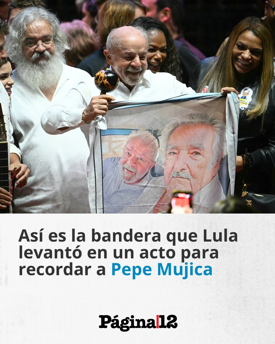 pagina12's tweet photo. El presidente de Brasil participó de un acto de campaña junto a artistas e intelectuales en el centro cultural Fundição Progresso, en Río de Janeiro.
https://t.co/WG7YMMPf8M https://t.co/zDNBGhSltb