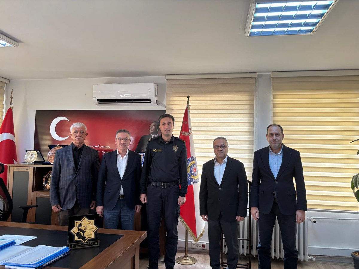 akparti_karatay's tweet photo. İlçe Başkanımız Akif Demirci ve Yönetim Kurulu olarak, Karatay İlçe Emniyet Müdürümüz Sayın Çağatay Özbay, Karatay İlçe Sağlık Müdürümüz Sayın Murat Mutlu ve Meram İlçe Milli Eğitim Müdürümüz Sayın Erkan Yakışır’ı makamlarında ziyaret gerçekleştirdik.

Nazik ev sahiplikleri ve misafirperverlikleri için kıymetli müdürlerimize teşekkür ediyor, çalışmalarında başarılar diliyoruz.

@avakifdemirci