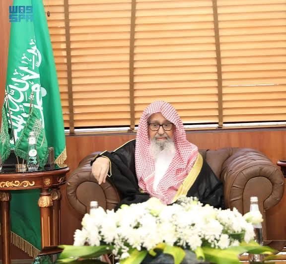 KSA24's tweet photo. سماحة المفتي العام للمملكة رئيس هيئة كبار العلماء والرئيس العام للبحوث العلمية والإفتاء الدكتور صالح بن فوزان الفوزان، يوجه بيانًا للمرابطين ولقوات التحالف https://t.co/ZvSsKOF8VY