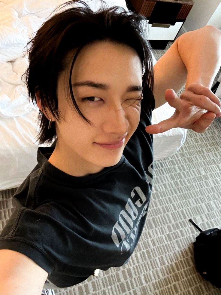 mbrwldntr's tweet photo. Selcaday
#ssd #stayselcaday #bangchan #방찬 #straykids #StaySpain https://t.co/3buGcgtZbX