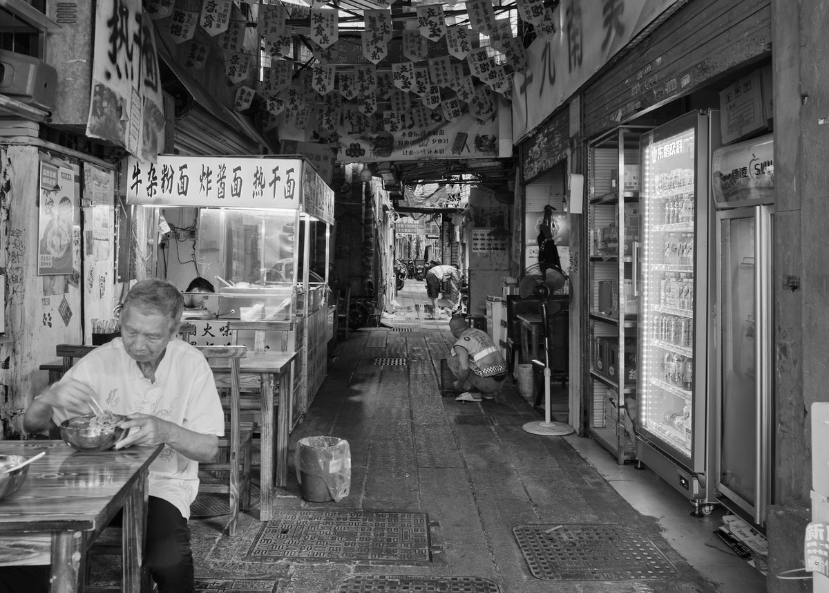 benjaminhill5zk's tweet photo. Black &amp; White 27 (XH1 + XF18-55) https://t.co/s0da0Qz4Td