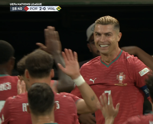 TouchlineX's tweet photo. 📸 - THE WORLD KEEPS DOUBTING HIM, HE KEEPS PROVING THE WORLD WRONG!

THE GREATEST GOALSCORER OF ALL TIME DELIVERS AGAIN! 🔥 https://t.co/zS2oAKTgAI