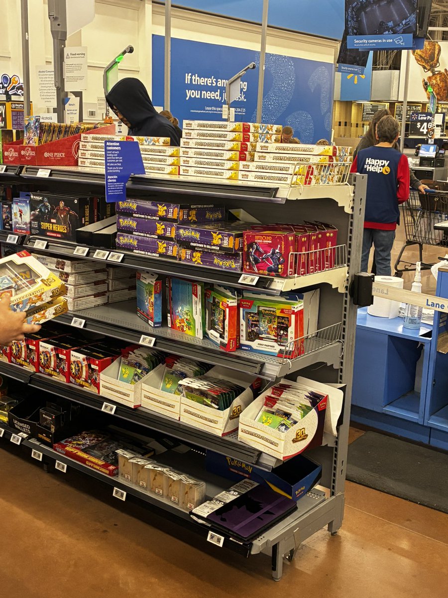 HauntdSZN's tweet photo. @JeffroNYC Walmart dropped today. Prepare to get shredded https://t.co/KdG4Fkuaah