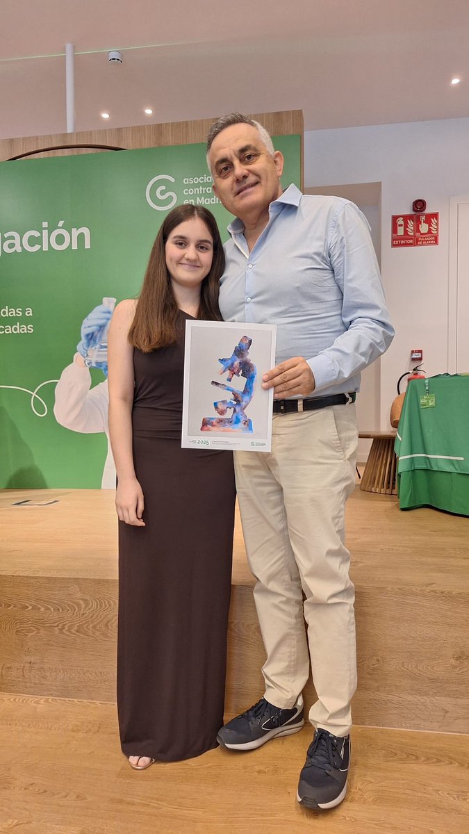 madelpozo67's tweet photo. #WorldCancerResearchDay in the  @caveolab @CNIC_CARDIO we investigate the #mechanobiology of #cancer thanks to @contracancerINV 
with @FidelBio_83 @lausotodosos @VIAOTICA in collaboration with @EleLapi &amp; Paco X. Real @CNIOStopCancer https://t.co/tQ8dS7vAfV