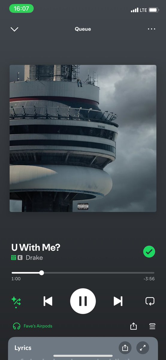 faveskip's tweet photo. This is easily the best song on VIEWS https://t.co/orCYvj1NzZ