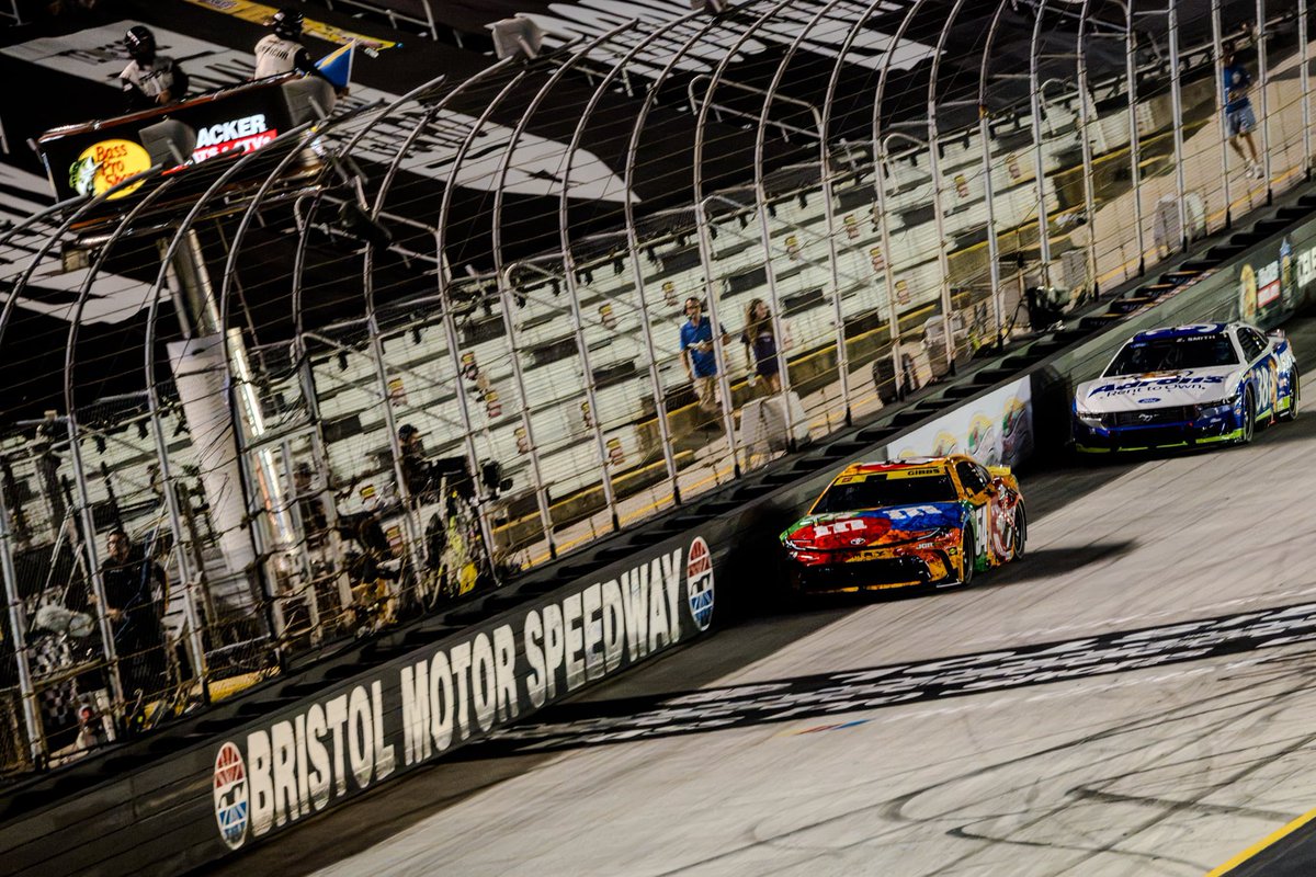 KoelleChristian's tweet photo. It’s Bristol Baby!
Unexpected trip to one of my home tracks, the one I grew up at.
Enjoy some 📸 from @ItsBristolBaby
#NASCAR #Photography https://t.co/PaepmQD3se