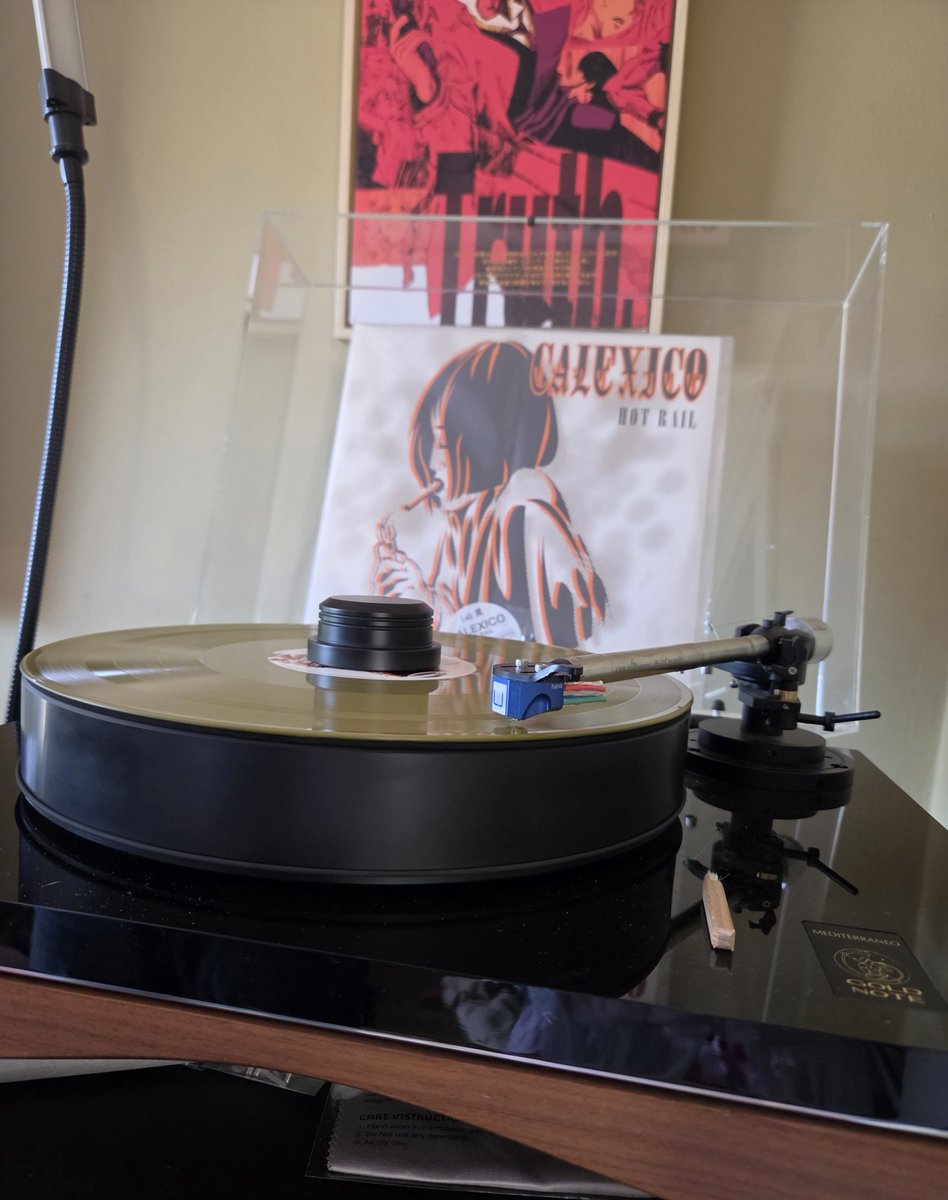dcfcdunk's tweet photo. Killer album, #nowspinning #calexico #hotrail rewatching #deadmansshoes again recently inspired me to pull this out https://t.co/g6Y27gRWAb