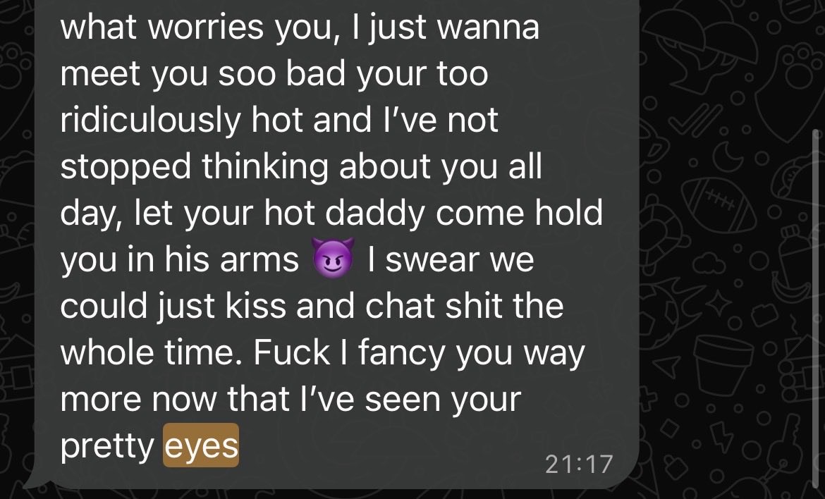 Sissy246_'s tweet photo. I might not show face here but I do other places hehe. Here from my fans 😏💋🍑👀 #sissy #femboy #mlm #snapchat #gay #trans https://t.co/eS3aW1c3J6