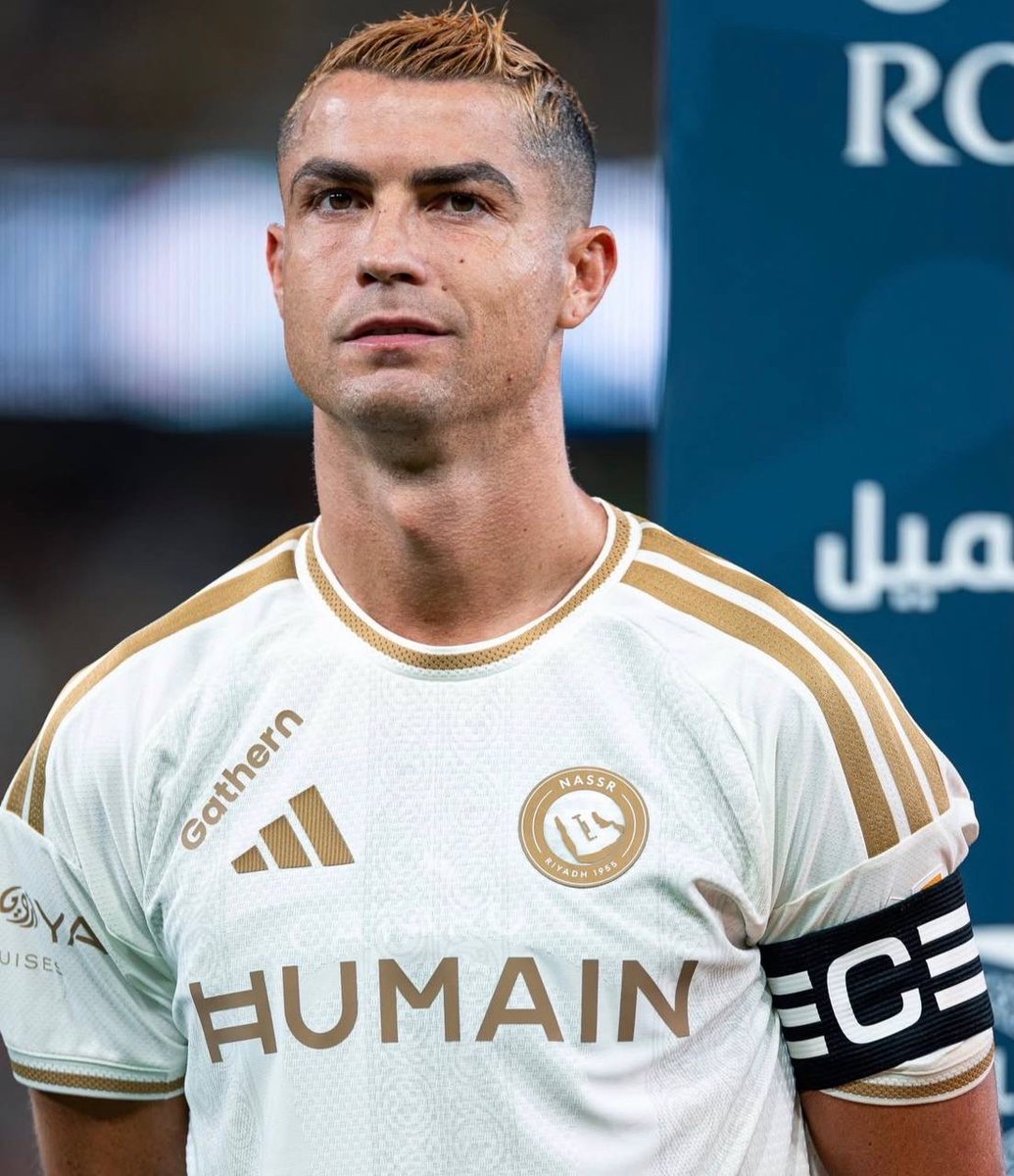 KalshiEPL's tweet photo. 🚨 CRAZY FACT: Ronaldo has taken 29 free kicks in total since the World Cup started. 

He scored 0 of those free kicks.😳 https://t.co/ioMJkowfGF