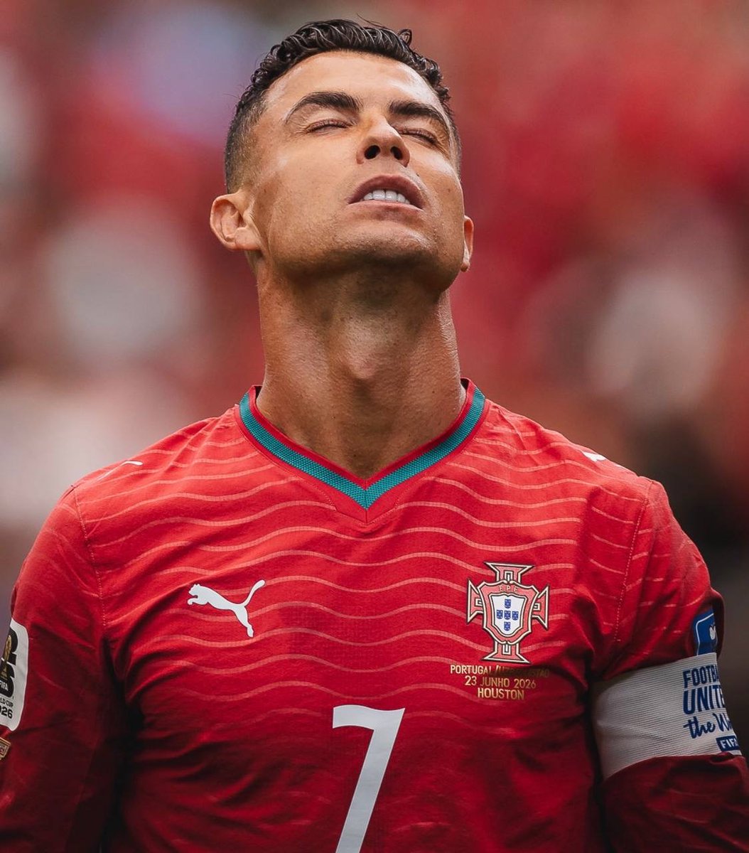 KalshiEPL's tweet photo. 🚨 CRAZY FACT: Ronaldo has taken 29 free kicks in total since the World Cup started. 

He scored 0 of those free kicks.😳 https://t.co/ioMJkowfGF