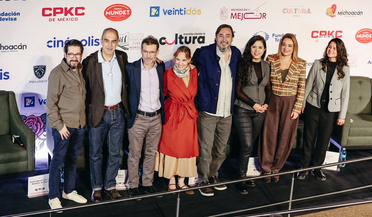 Gonyz's tweet photo. Y como cada año, la selección de largometrajes mexicanos es de altísimo nivel. Desde veteranos como Nicolás Pereda, @diegoluna_ y Rodrigo Plá hasta nuevos talentos. 

¡Nos vemos en el @FICM! https://t.co/HDjWtFelYY