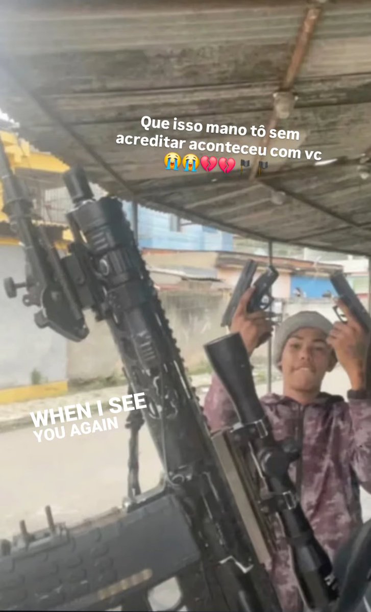 fantasma0285's tweet photo. Segundo informações, cerca de cinco indivíduos ligados ao Comando Vermelho foram mortos durante uma invasão de criminosos do TCP e da milícia na comunidade da Vila Kennedy (CV), na noite de ontem. https://t.co/Ap5ZbZecYE