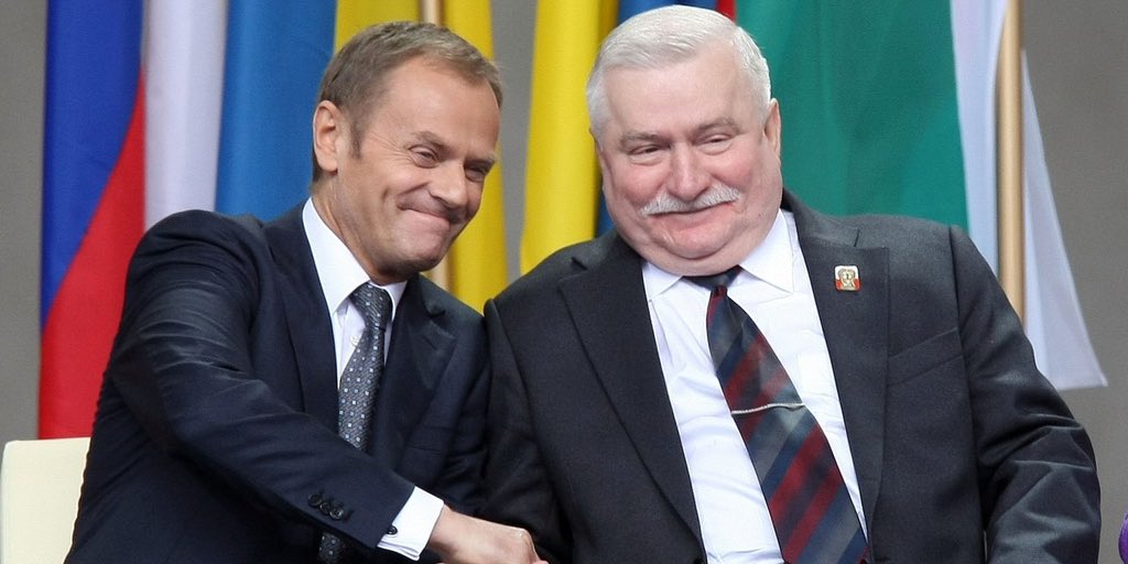 Bogdan_Rzonca's tweet photo. Upadł mit, że wyborcy Tuska to „młodzi, zarobieni, wykształceni z wielkich miast”.

To zwykli analfabeci są. https://t.co/jWWZEBrUyy