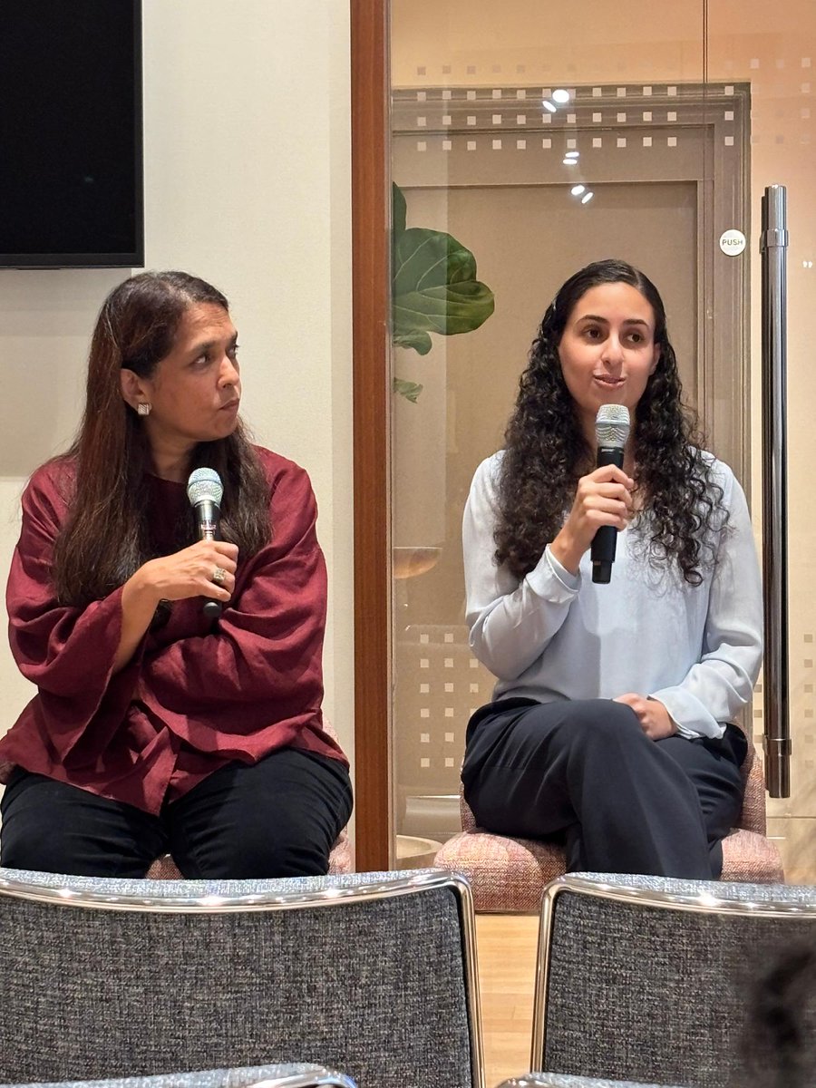JPAL's tweet photo. Most AI-and-work research centers high-income economies. But ~85% of workers are in low- and middle-income countries.

On the sidelines of #UNGA81, J-PAL + @schmidtsciences hosted a fireside chat to ask: what can actually be done, and by whom? https://t.co/uMkUhXtyfO